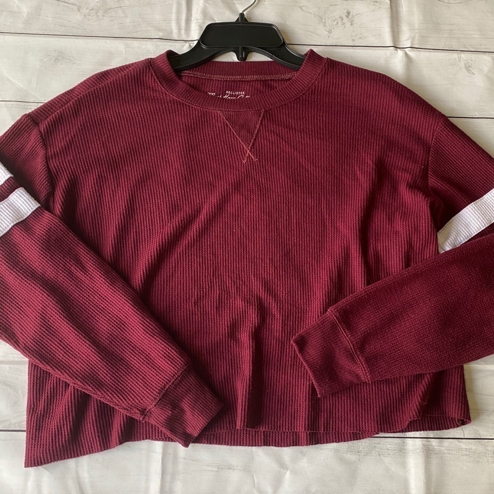Hollister comfortable crop top cutoff shirt Sz Xs